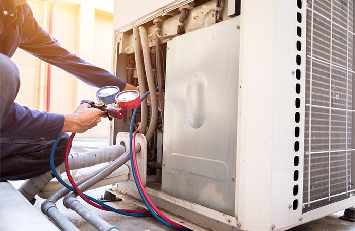 Regular AC maintenance service